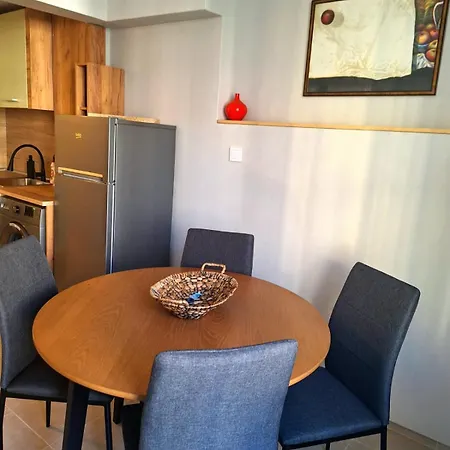 Cozy Brand New With Air Conditioner And Garden View Sofia