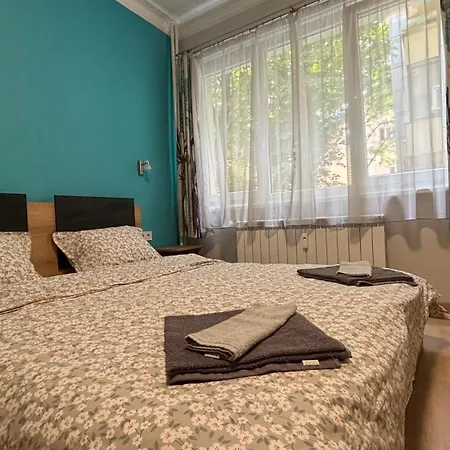 Cozy Brand New With Air Conditioner And Garden View Apartment Sofia